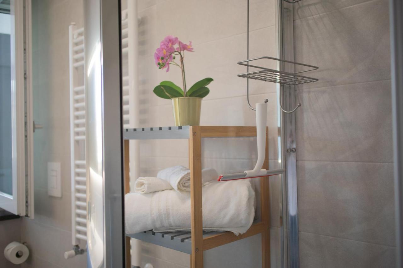 E-Twelve Apartment Napoli Eksteriør billede