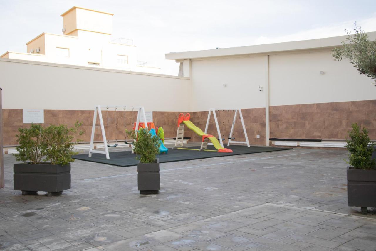E-Twelve Apartment Napoli Eksteriør billede