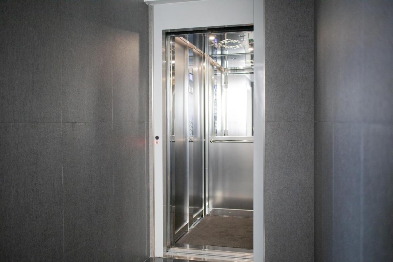 E-Twelve Apartment Napoli Eksteriør billede