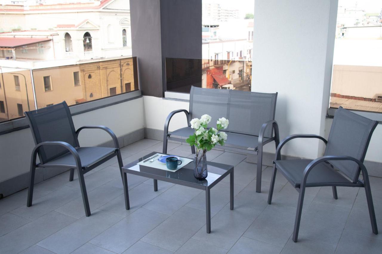 E-Twelve Apartment Napoli Eksteriør billede