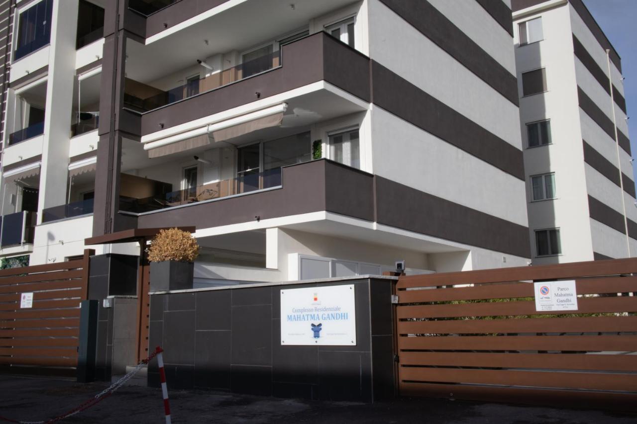 E-Twelve Apartment Napoli Eksteriør billede